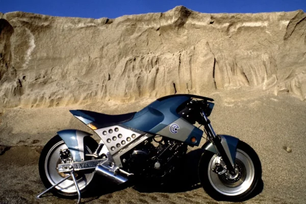 yamaha-axis_project_1