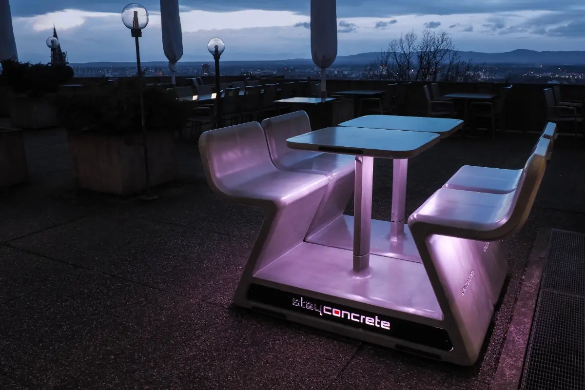 SACHA LAKIC & STAYCONCRETE – HEATED BENCHES IN LUXEMBOURG CITY